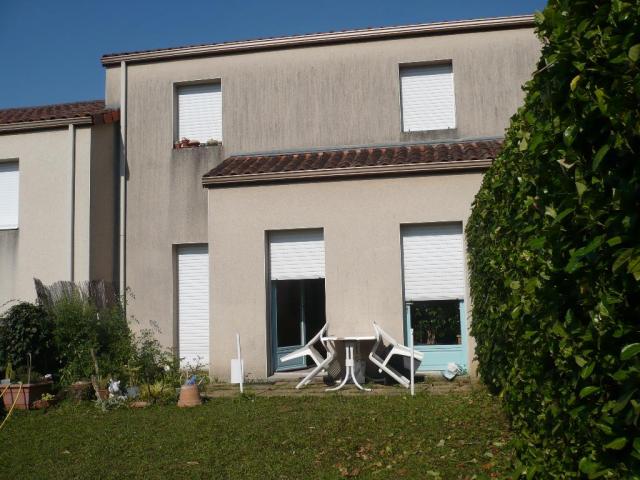 Location maison F4 Poitiers - Photo 1