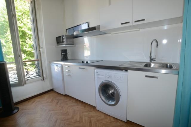 Location studio Marseille 07 - Photo 2