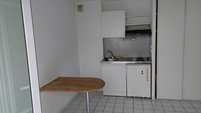 Location studio Grenoble - Photo 1