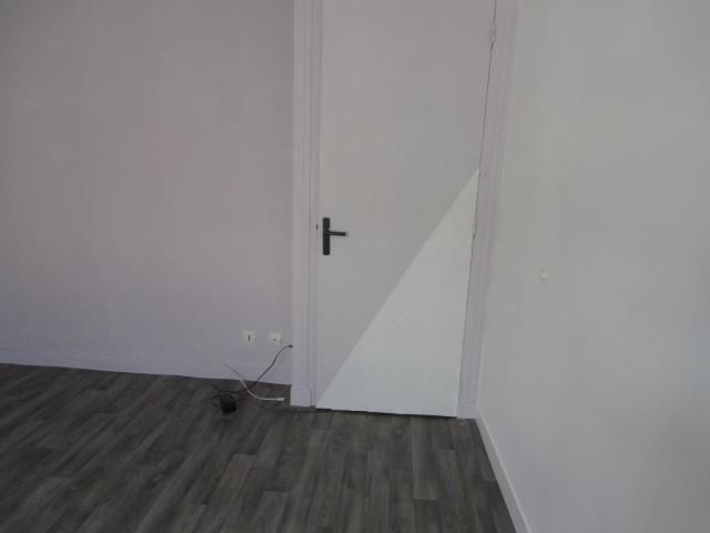 Location appartement T2 Compiegne - Photo 4