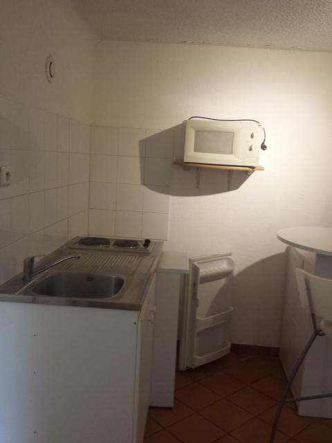 Location studio Marseille 13 - Photo 3