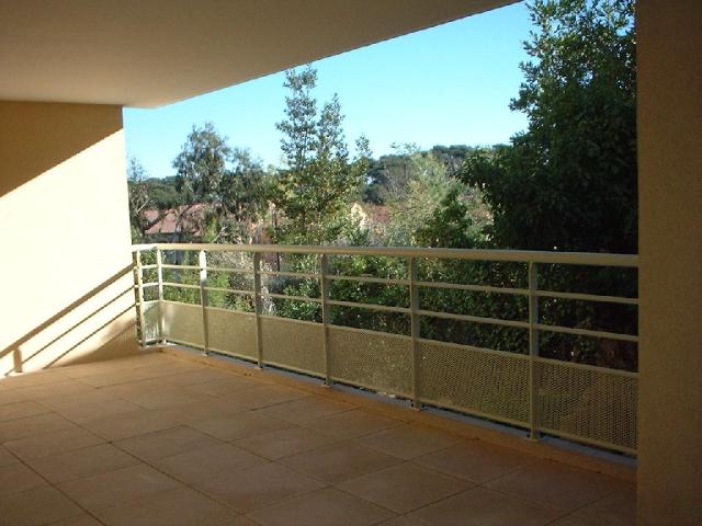 Location appartement T3 Hyeres - Photo 3