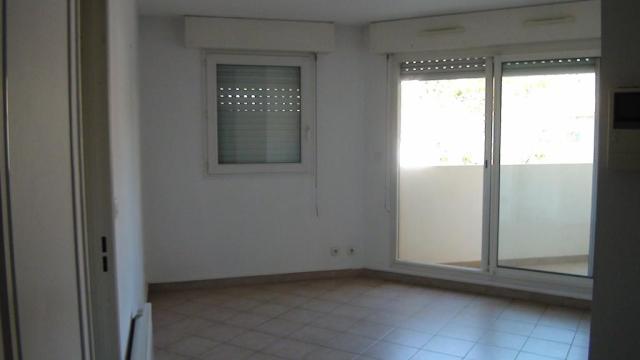 Location appartement T2 Marseille 09 - Photo 2
