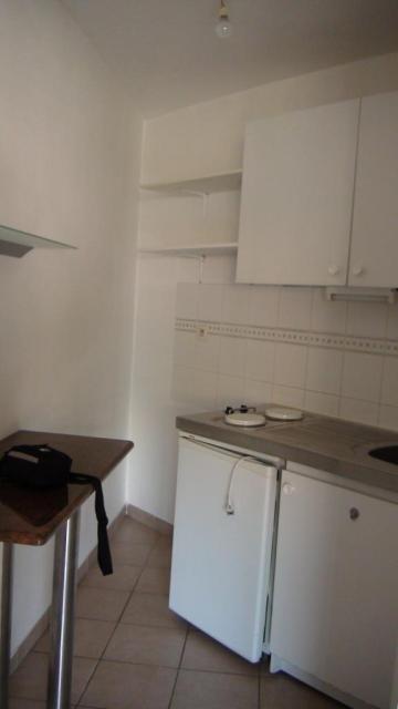 Location appartement T2 Marseille 09 - Photo 4