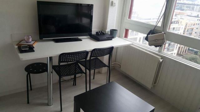 Location appartement T1 Nanterre - Photo 2