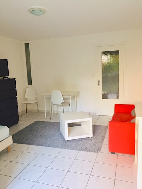 Location studio St Etienne - Photo 2