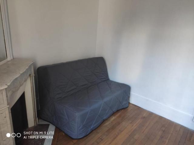 Location appartement T3 Paris 18 - Photo 3