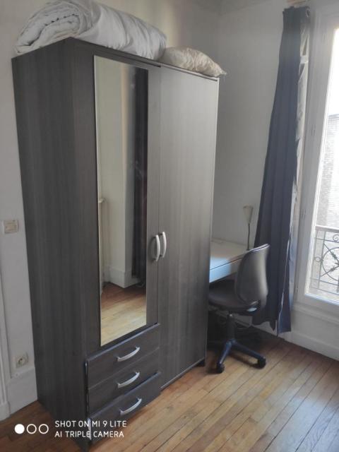Location appartement T3 Paris 18 - Photo 4