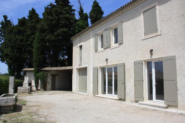 Location maison F5 Chateaurenard - Photo 2