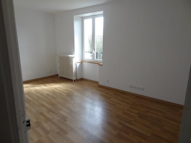 Location maison F7 Chirens - Photo 6