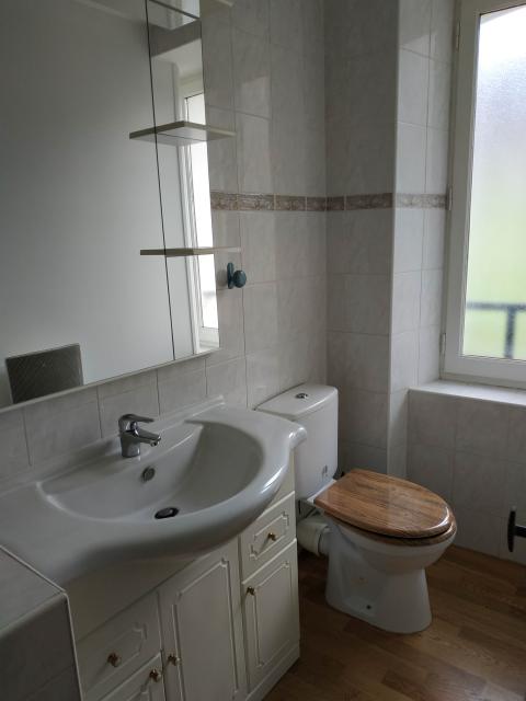 Location maison F7 Chirens - Photo 7