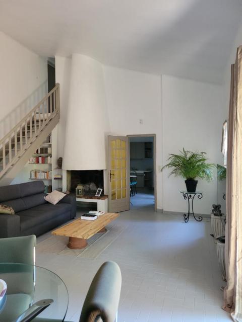 Location maison F6 Taillades - Photo 3