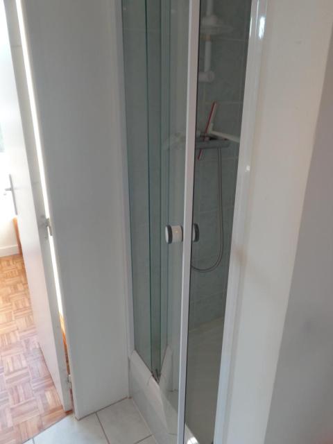 Location studio St Martin d'Heres - Photo 4