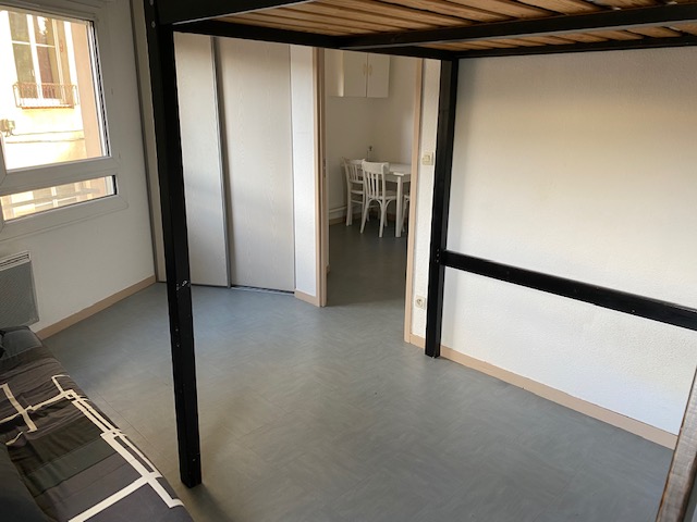 Location appartement T1 St Etienne - Photo 5