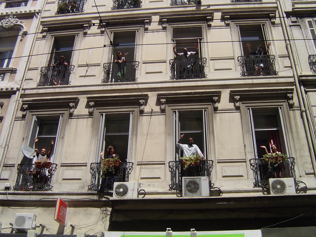 Location studio Marseille 01 - Photo 4