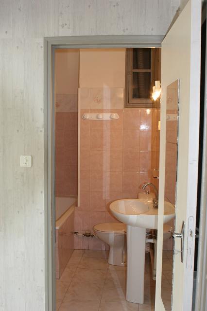 Location appartement T3 Marseille 04 - Photo 3