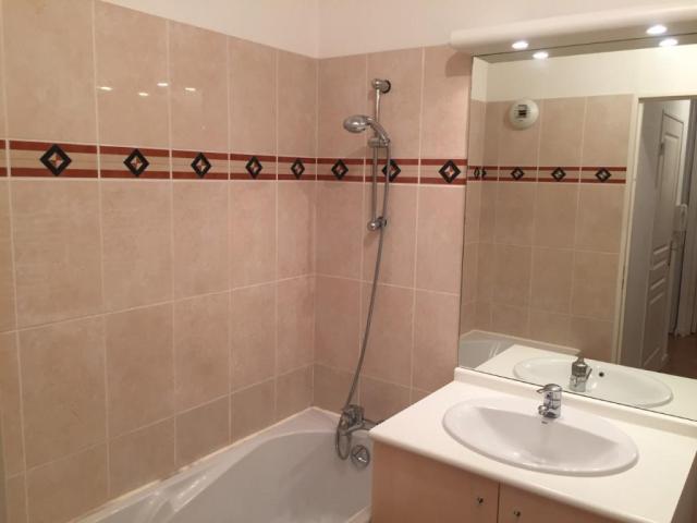 Location appartement T2 Les Lilas - Photo 4