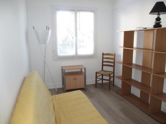 Location appartement T1 Aurillac - Photo 2
