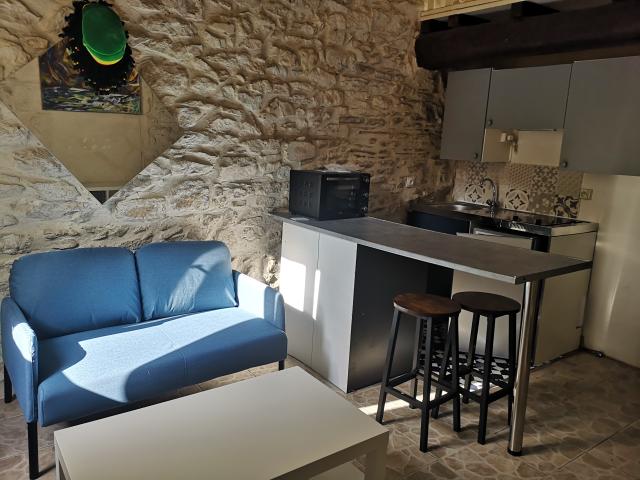 Location appartement T1 Nimes - Photo 3