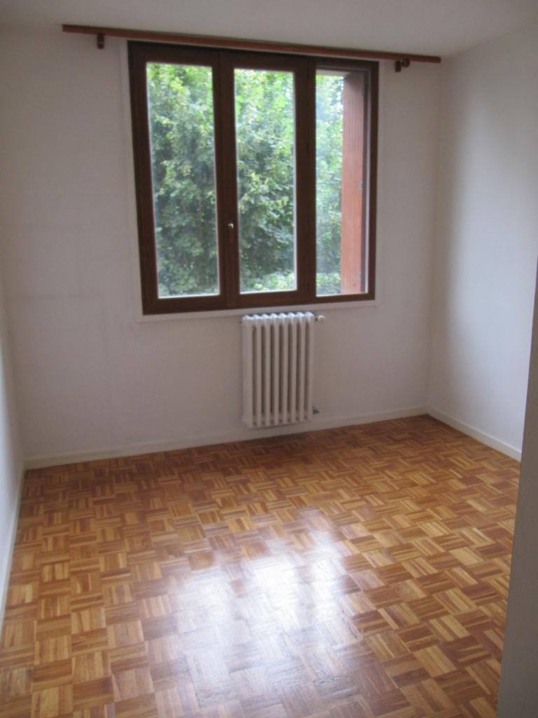 Location appartement T2 St Martin d'Heres - Photo 2