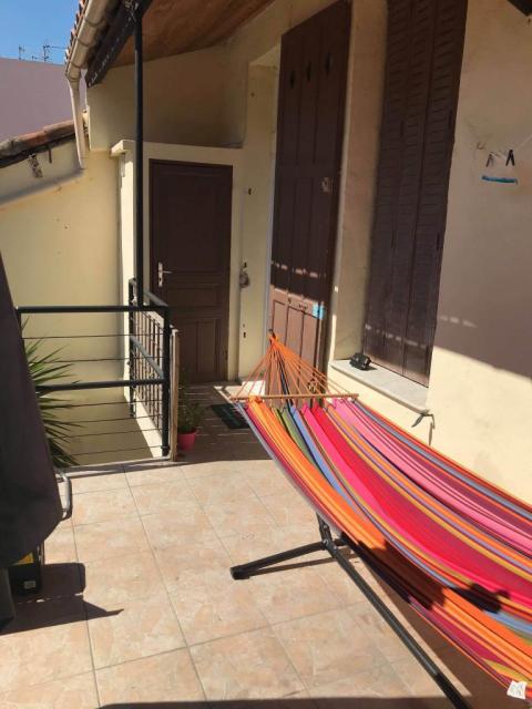 Location appartement T2 Marseille 06 - Photo 5
