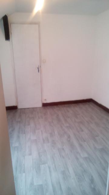 Location appartement T4 Joigny - Photo 2