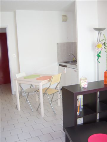 Location appartement T2 Poitiers - Photo 2