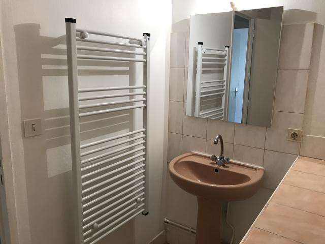 Location appartement T3 Salon de Provence - Photo 3