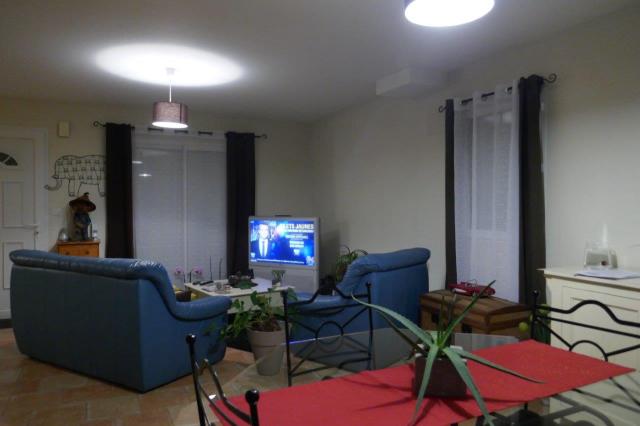 Location maison F5 Montreuil Juigne - Photo 3
