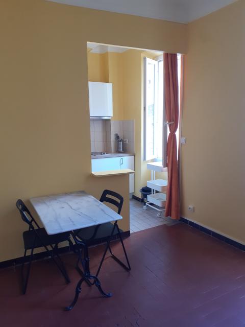 Location studio Marseille 05 - Photo 6