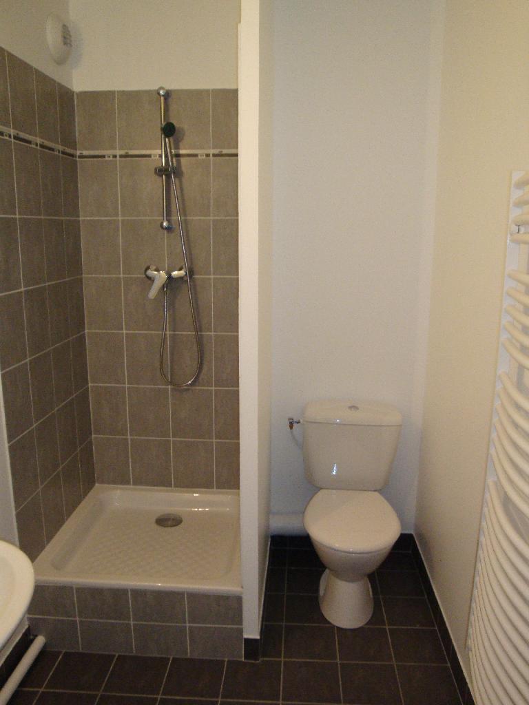 Location studio Lyon 7 - Photo 2