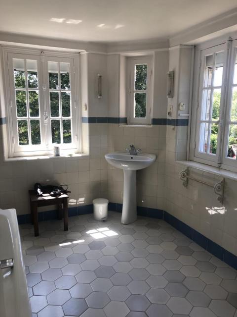 Location appartement T5 Souesmes - Photo 3