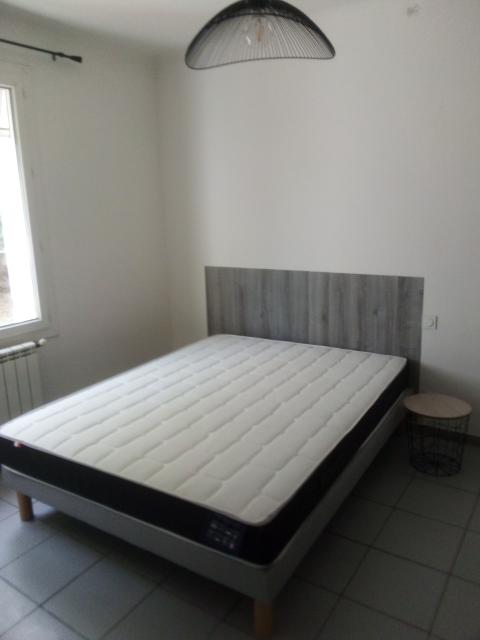Location appartement T2 Le Thor - Photo 2