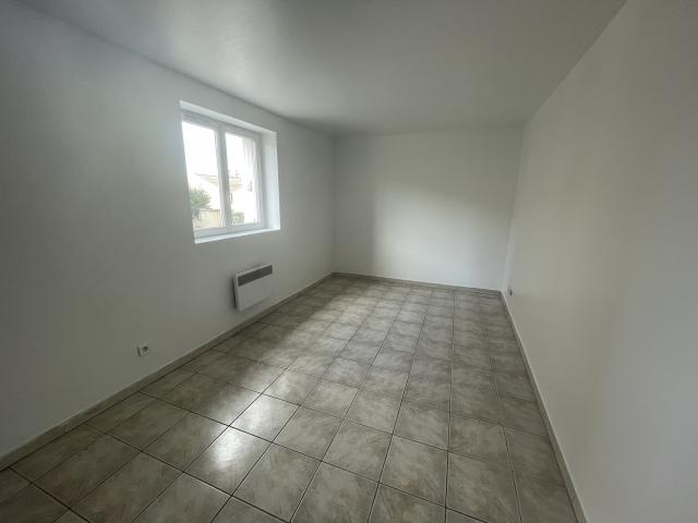 Location studio Marseille 14 - Photo 3