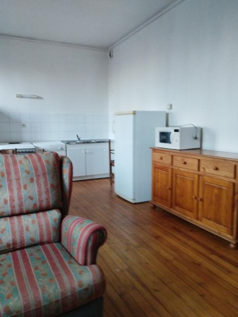 Location appartement T2 St Etienne - Photo 2