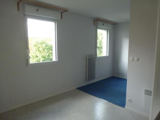 Location studio Rennes - Photo 1