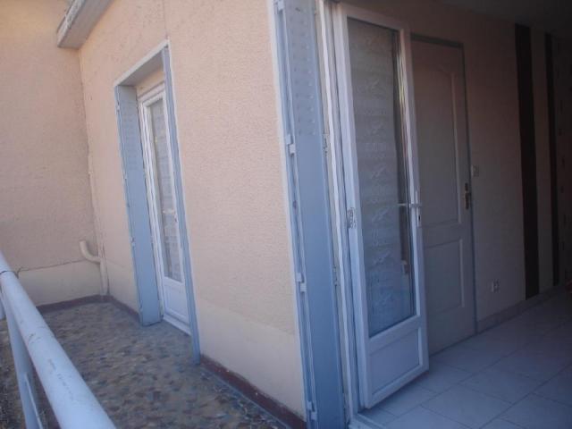 Location appartement T2 Lyon 8 - Photo 4