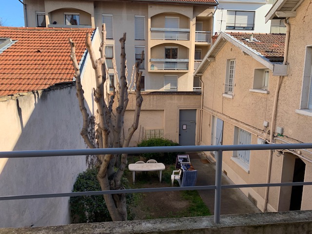 Location appartement T2 Lyon 8 - Photo 5