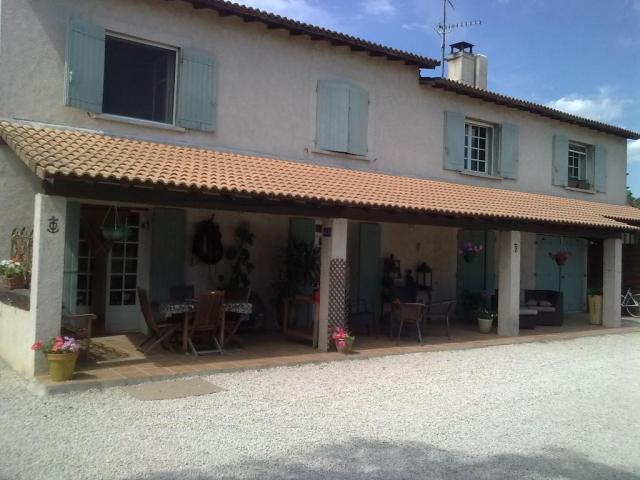 Location appartement T3 Arles - Photo 1