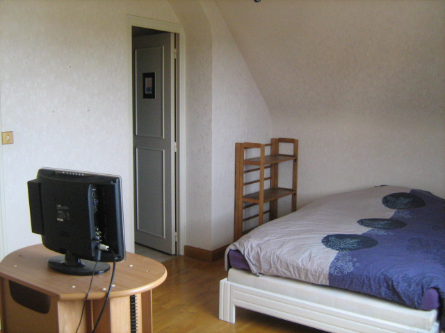 Location chambre St Erblon - Photo 1