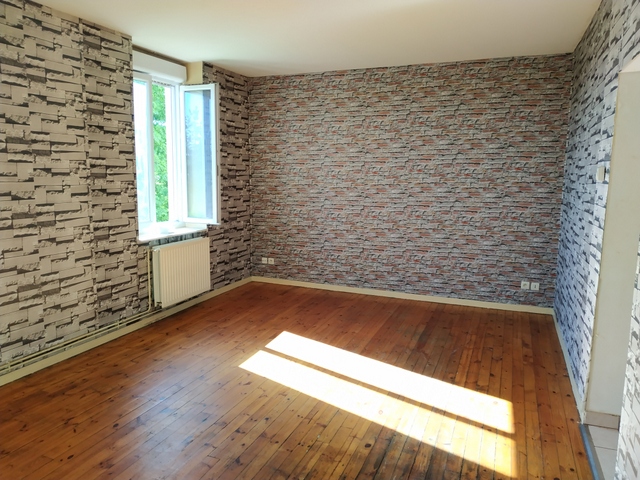 Location appartement T2 St Etienne - Photo 2