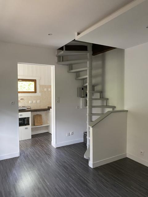 Location maison F2 La Rochette - Photo 4