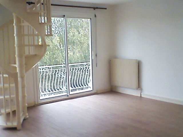 Location maison F6 St Just St Rambert - Photo 3