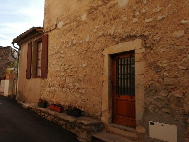 Location maison F3 Corconne - Photo 4