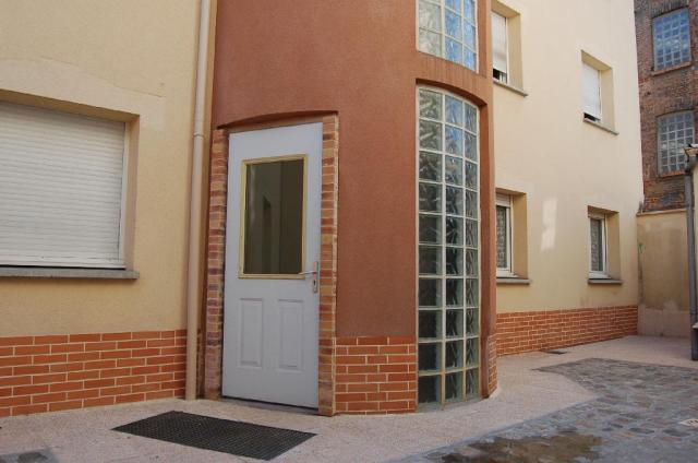 Location appartement T2 Elbeuf - Photo 1