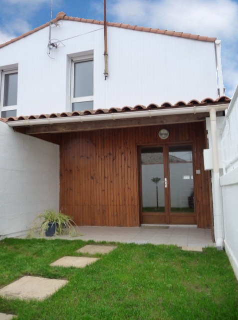 Location appartement T2 Rochefort - Photo 1