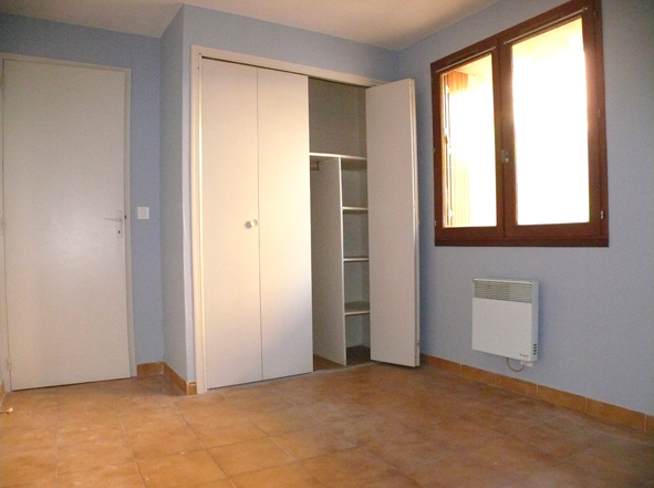 Location maison F3 Ledenon - Photo 3