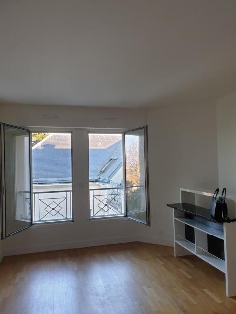 Location studio Le Perreux sur Marne - Photo 3