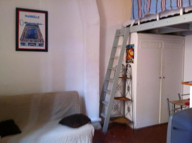 Location studio Marseille 02 - Photo 3