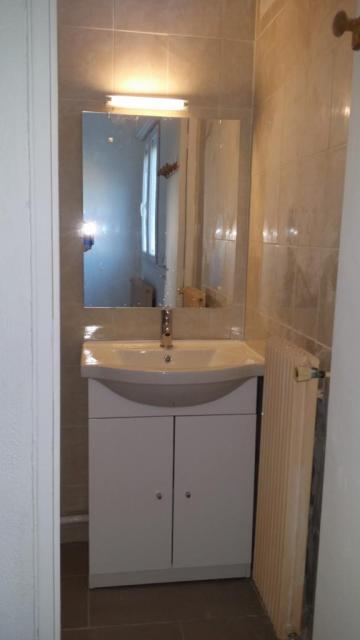 Location appartement T2 Marseille 11 - Photo 1